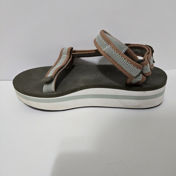 Teva Flatform Universal Mesh Print green white tan geometric - Picture 7 of 11